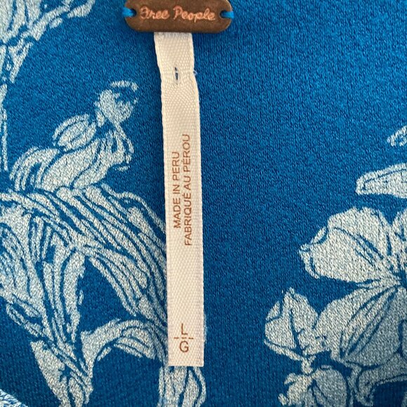 NWT Free People Cerulean Combo Shirt Size Large - Picture 6 of 8